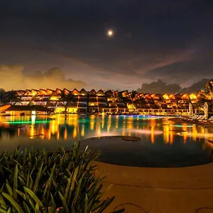 https://grand-velas-riviera-maya.quintano-roohotels.com